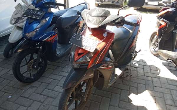 YAMAHA MIO GT