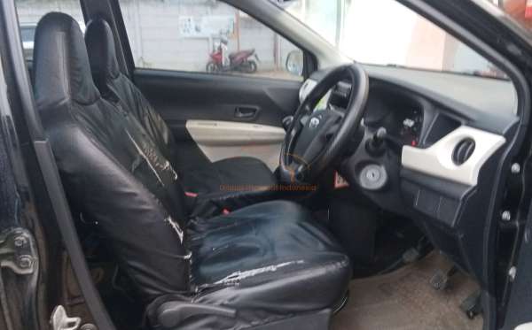 DAIHATSU SIGRA D