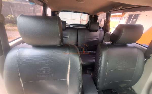 DAIHATSU XENIA X