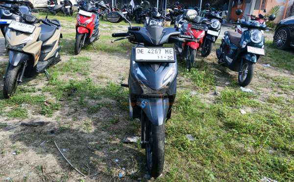 HONDA  BEAT