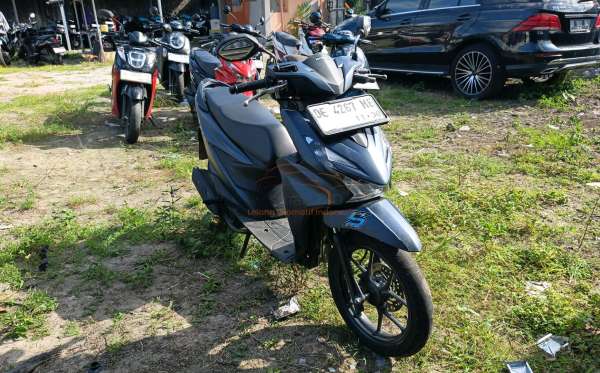 HONDA  BEAT