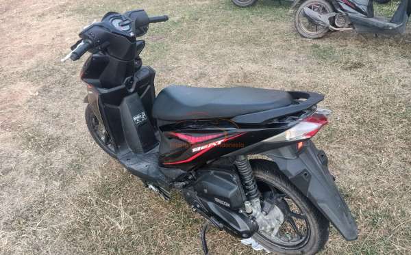 HONDA  BEAT