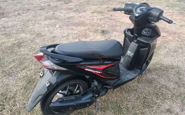 HONDA  BEAT
