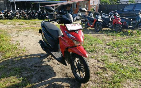 HONDA  BEAT