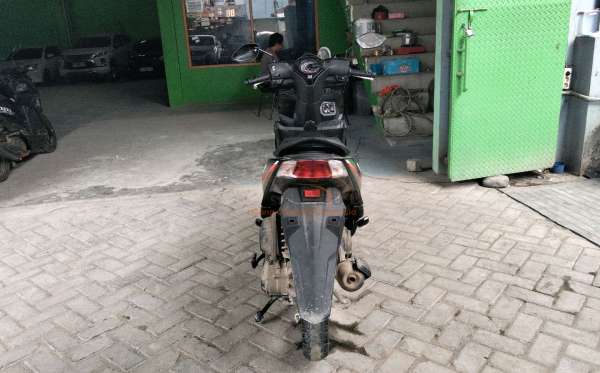 HONDA  BEAT SPORTY