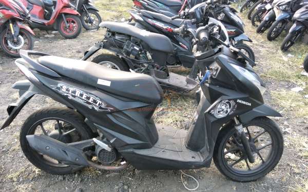 HONDA BEAT STREET