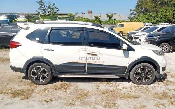 HONDA  BRV BR-V PRESTIGE