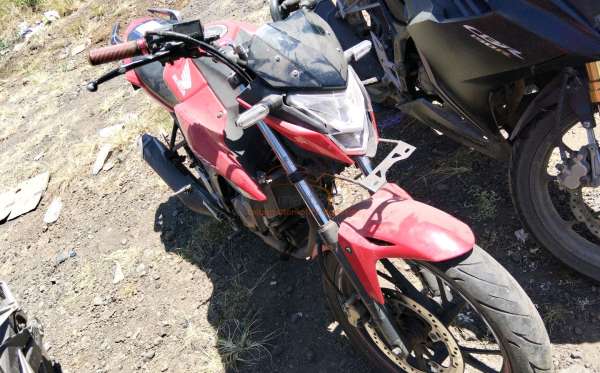 HONDA  CB 150 R
