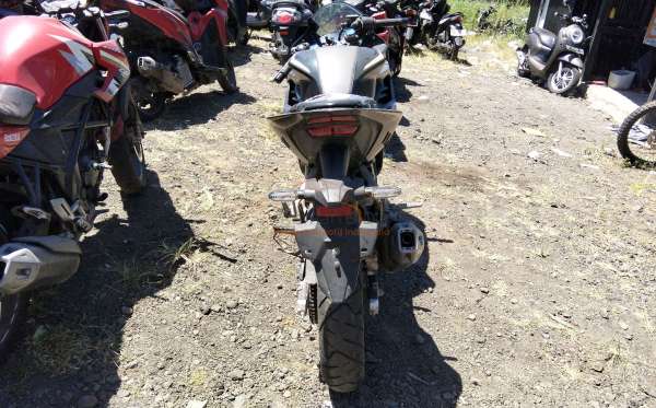 HONDA CBR 150 R