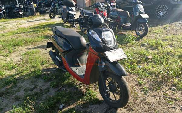 HONDA  GENIO