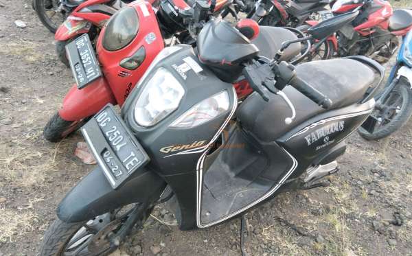 HONDA GENIO CBS