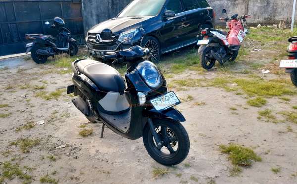 HONDA  SCOOPY