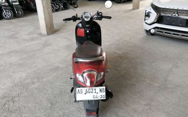 HONDA SCOOPY eSP STYLISH