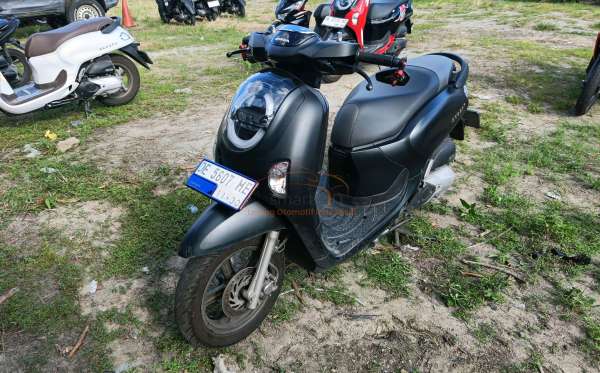 HONDA  SCOOPY