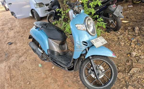 HONDA SCOOPY