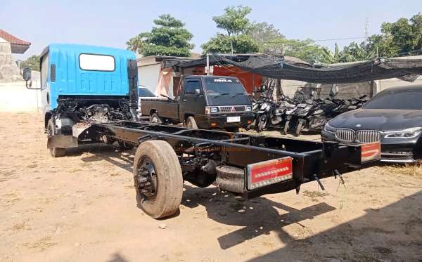 ISUZU 71