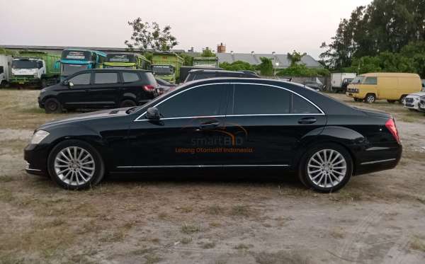 MERCEDES BENZ S 300 L