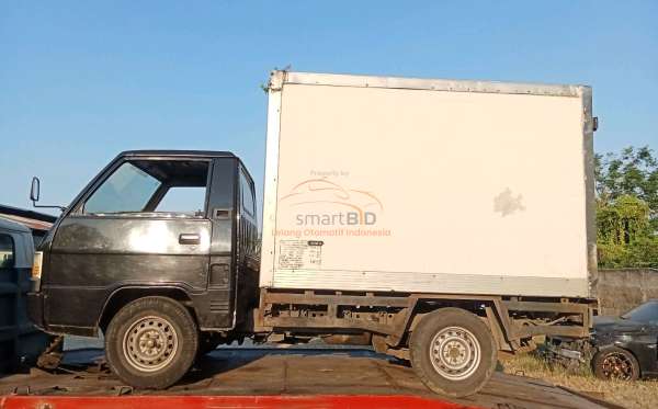 MITSUBISHI L 300