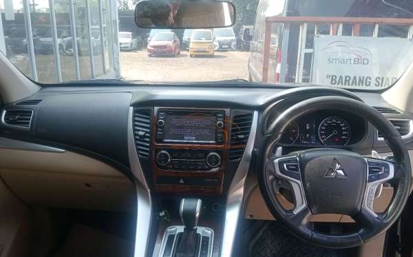 MITSUBISHI PAJERO SPORT 2.4L DAKAR ULT2W8