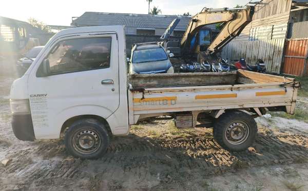 SUZUKI  CARRY  PU