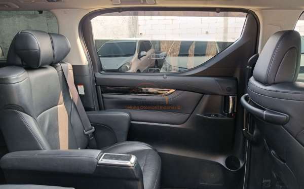 TOYOTA VELLFIRE ZG