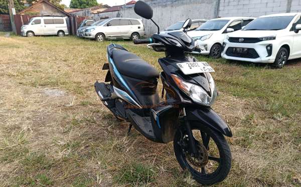 YAMAHA XEON