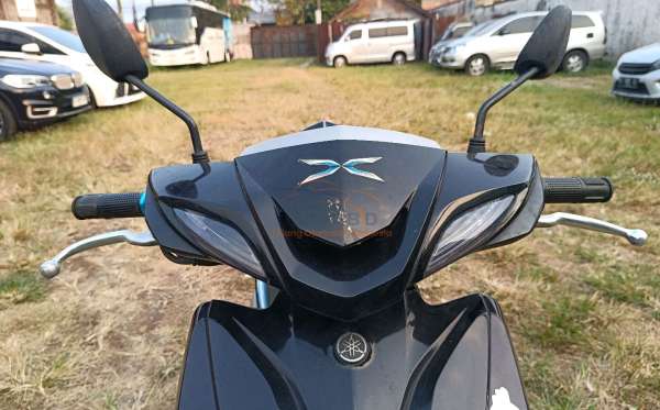 YAMAHA XEON