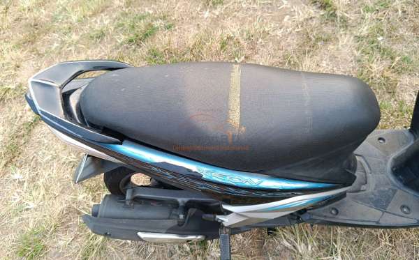 YAMAHA XEON
