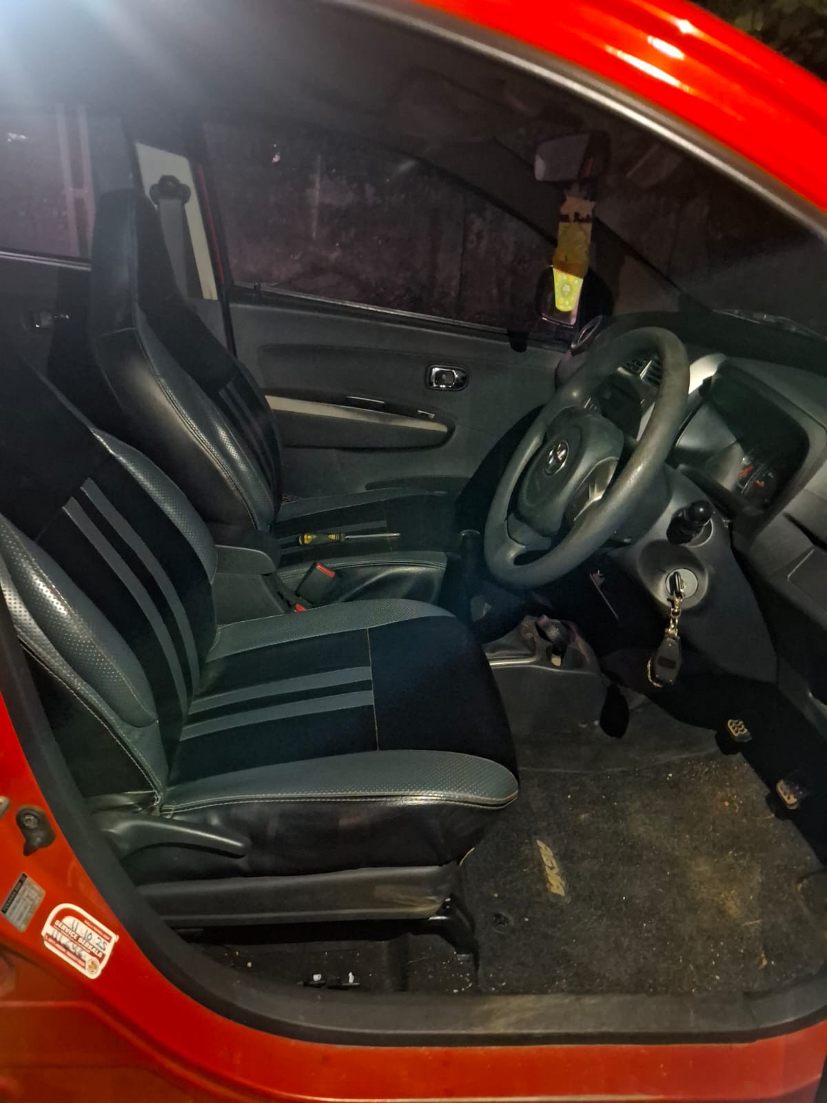 TOYOTA  AGYA  1.0 G