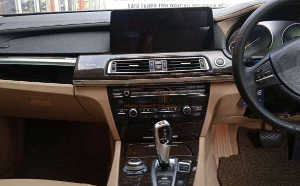 BMW 730L I  AT