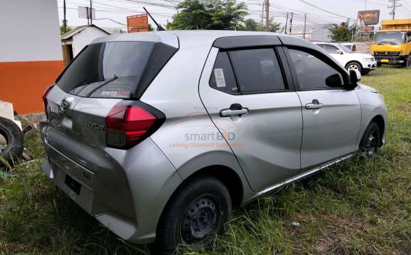 DAIHATSU AYLA