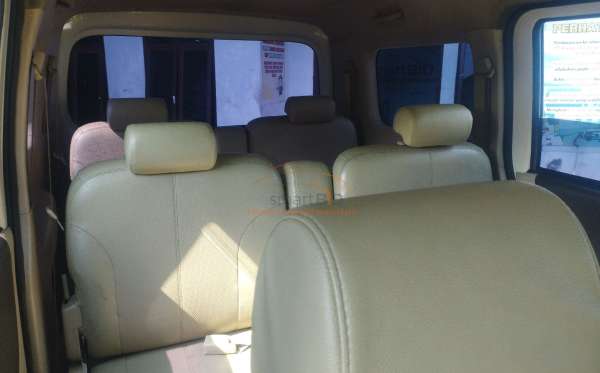 DAIHATSU LUXIO X