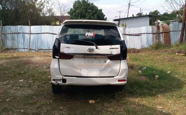 DAIHATSU  XENIA  R