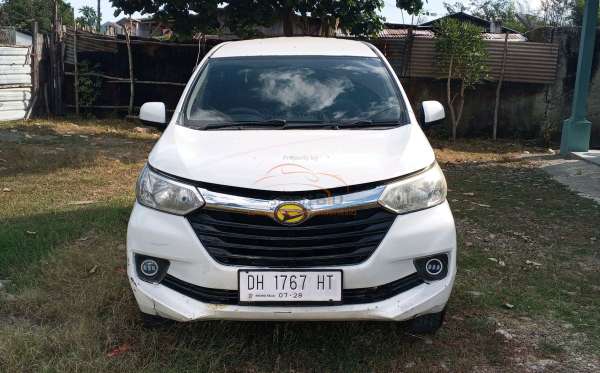 DAIHATSU  XENIA  R