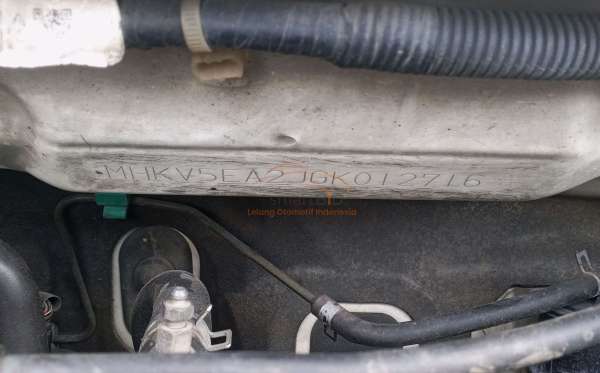 DAIHATSU  XENIA  R
