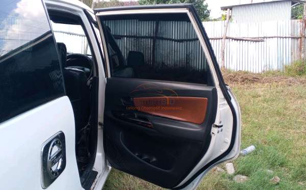 DAIHATSU  XENIA  R