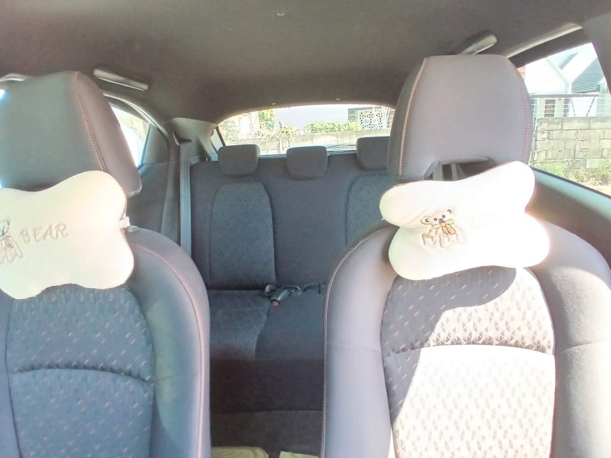 HONDA BRIO  RS
