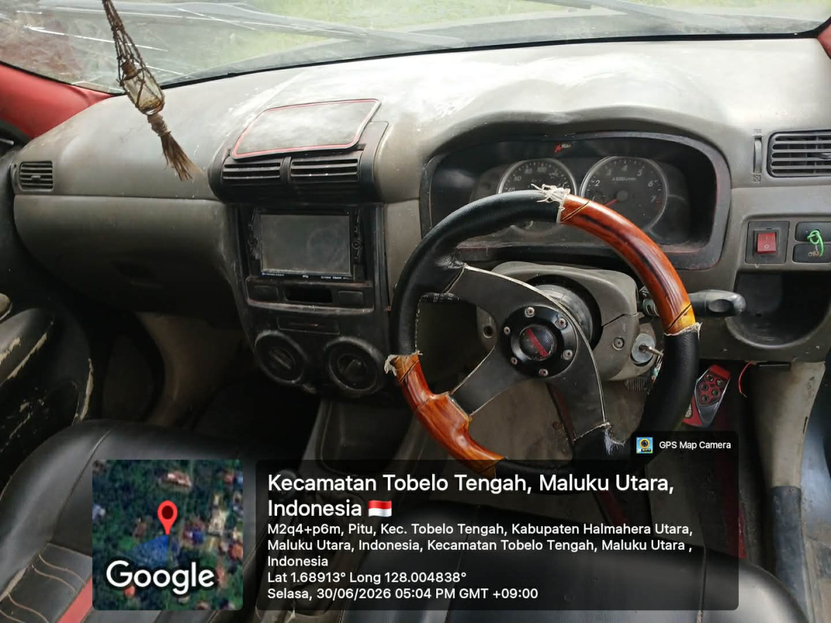 DAIHATSU XENIA
