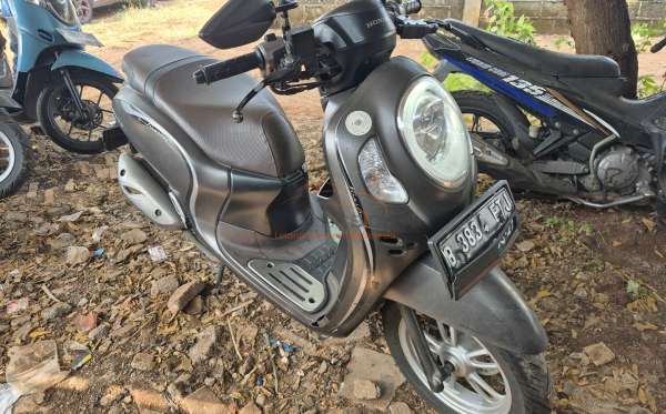 HONDA SCOOPY