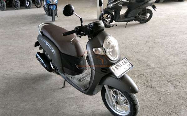 HONDA  SCOOPY