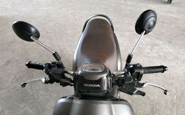 HONDA  SCOOPY