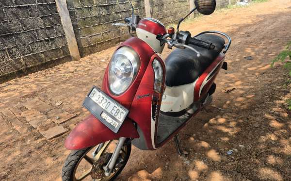 HONDA SCOOPY