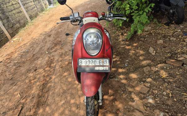 HONDA SCOOPY