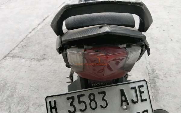 HONDA SONIC 150 R