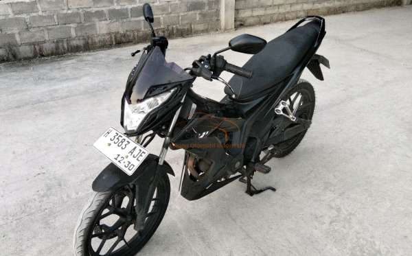 HONDA SONIC 150 R