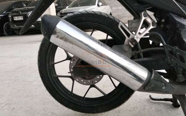 HONDA SONIC 150 R