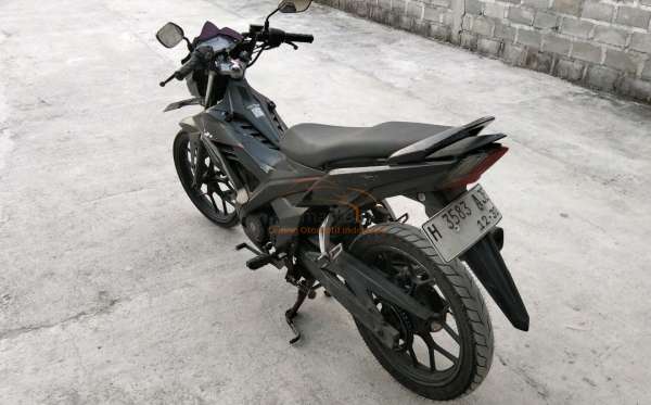 HONDA SONIC 150 R