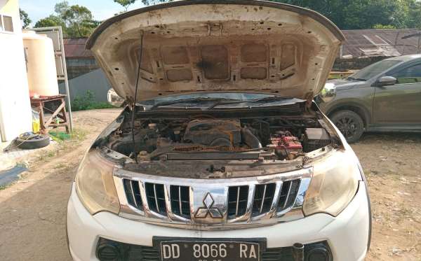 MITSUBISHI DC GLS 4X4