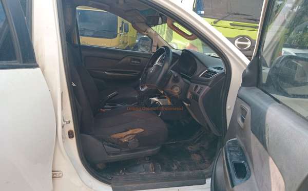 MITSUBISHI DC GLS 4X4