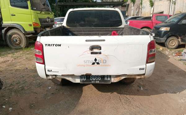MITSUBISHI DC GLS 4X4